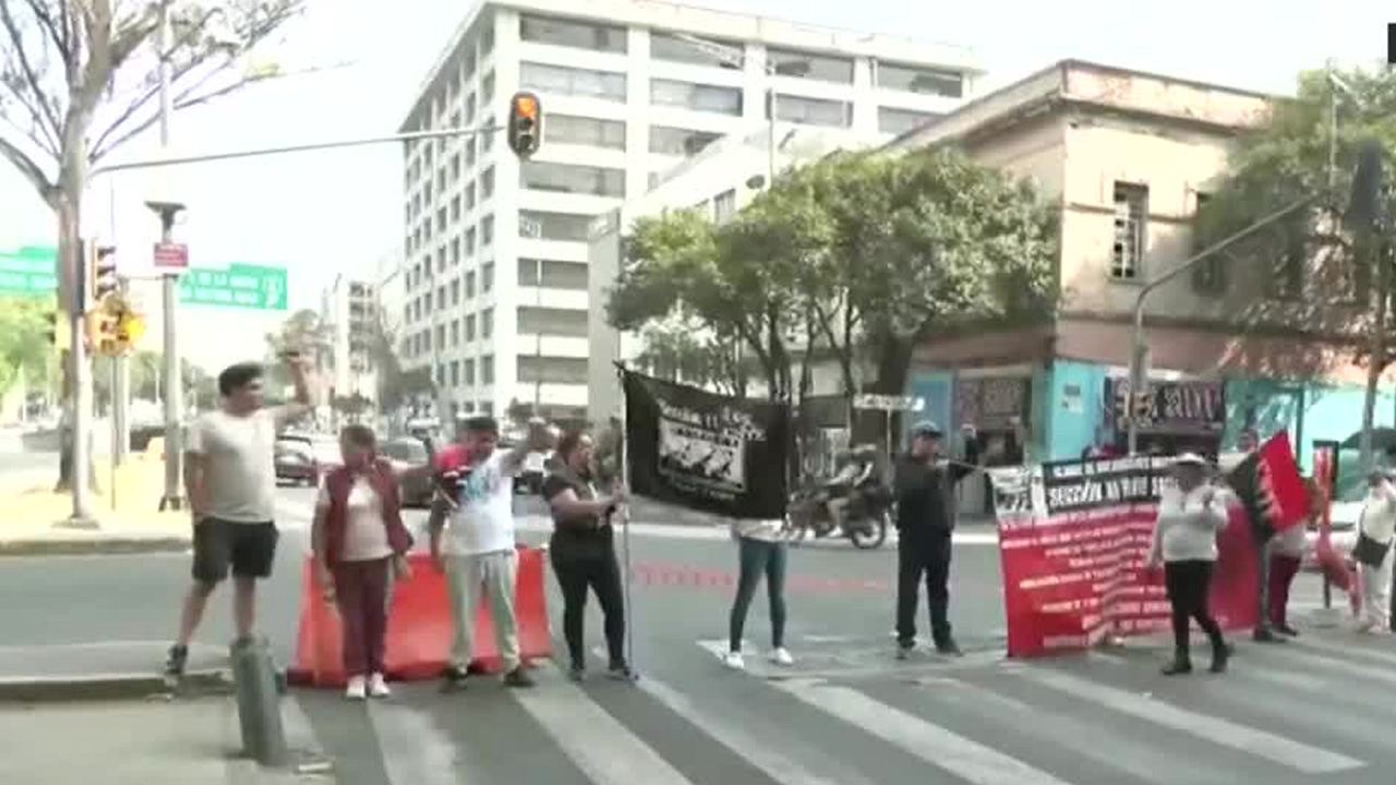 La CNTE anunció un paro nacional de 72 horas con marchas, bloqueos y un plantón en el Zócalo de la Ciudad de México.