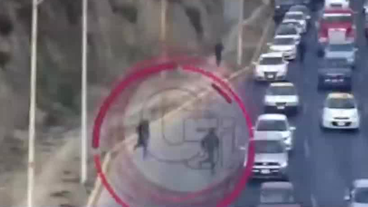 Cuatro hombres fueron detenidos en Pachuca tras un operativo con videovigilancia.