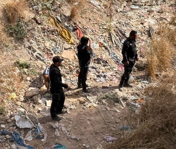 Al tratarse del fallecimiento de una mujer, las autoridades activaron el protocolo de feminicidio.