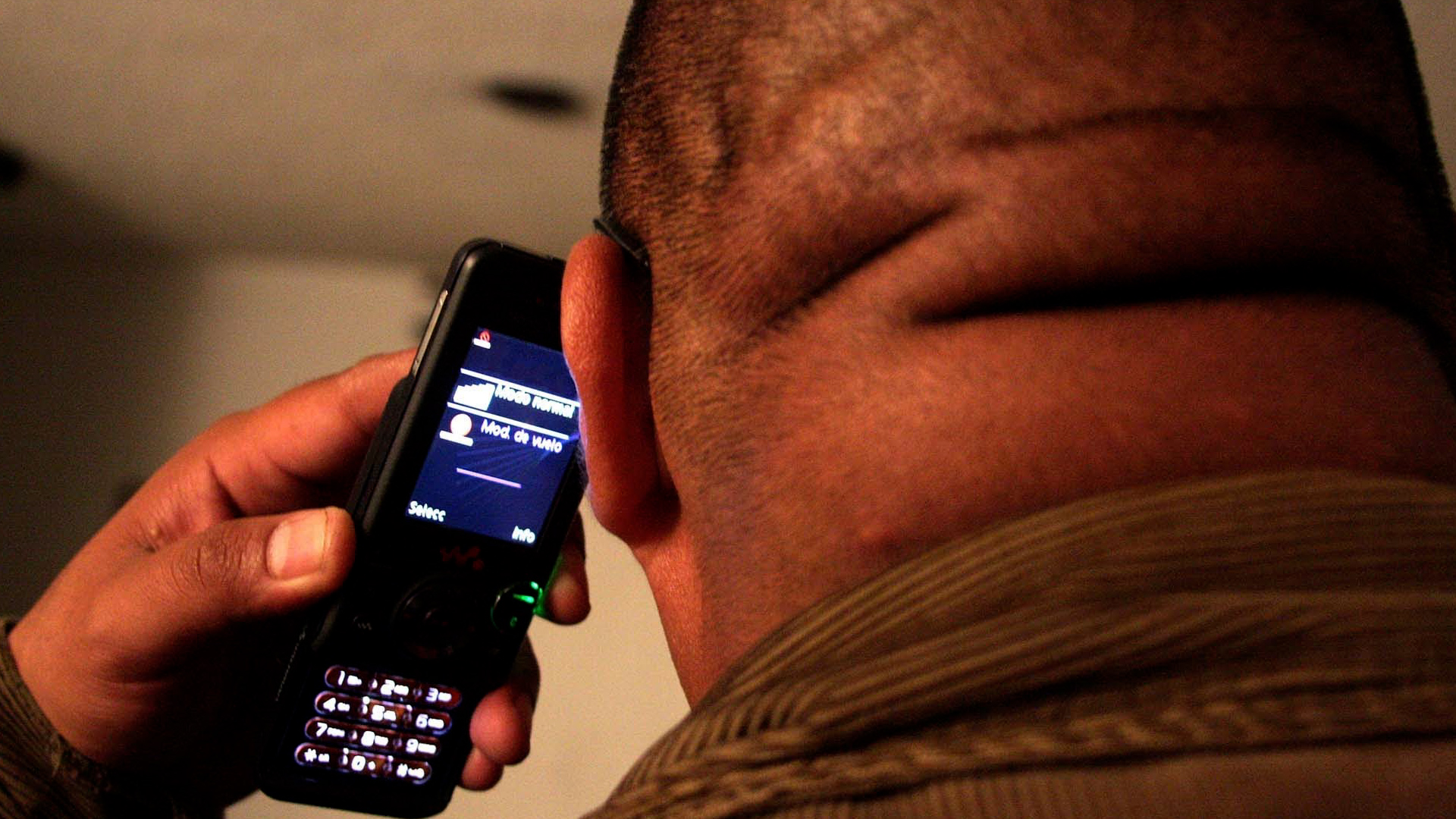 Las denuncias por extorsión en Nuevo León subieron de 33 a 70 casos en solo un mes. Conoce las cifras oficiales de la Fiscalía estatal para febrero de 2026.