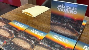 Presentación del libro México es Taurino en Monterrey, Nuevo León.