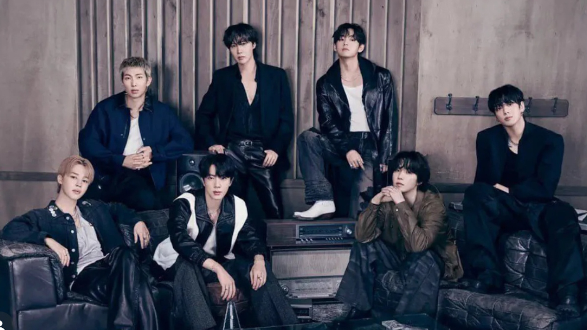 BTS regresa este 20 de marzo de 2026 con 14 canciones nuevas. Analizamos el teaser de su álbum y el impacto de su regreso tras el servicio militar en Corea.