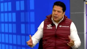 Gabriel Biestro Medinilla afirma que la Reforma Electoral en Puebla podría reducir e numero de regidores del Cabildo.