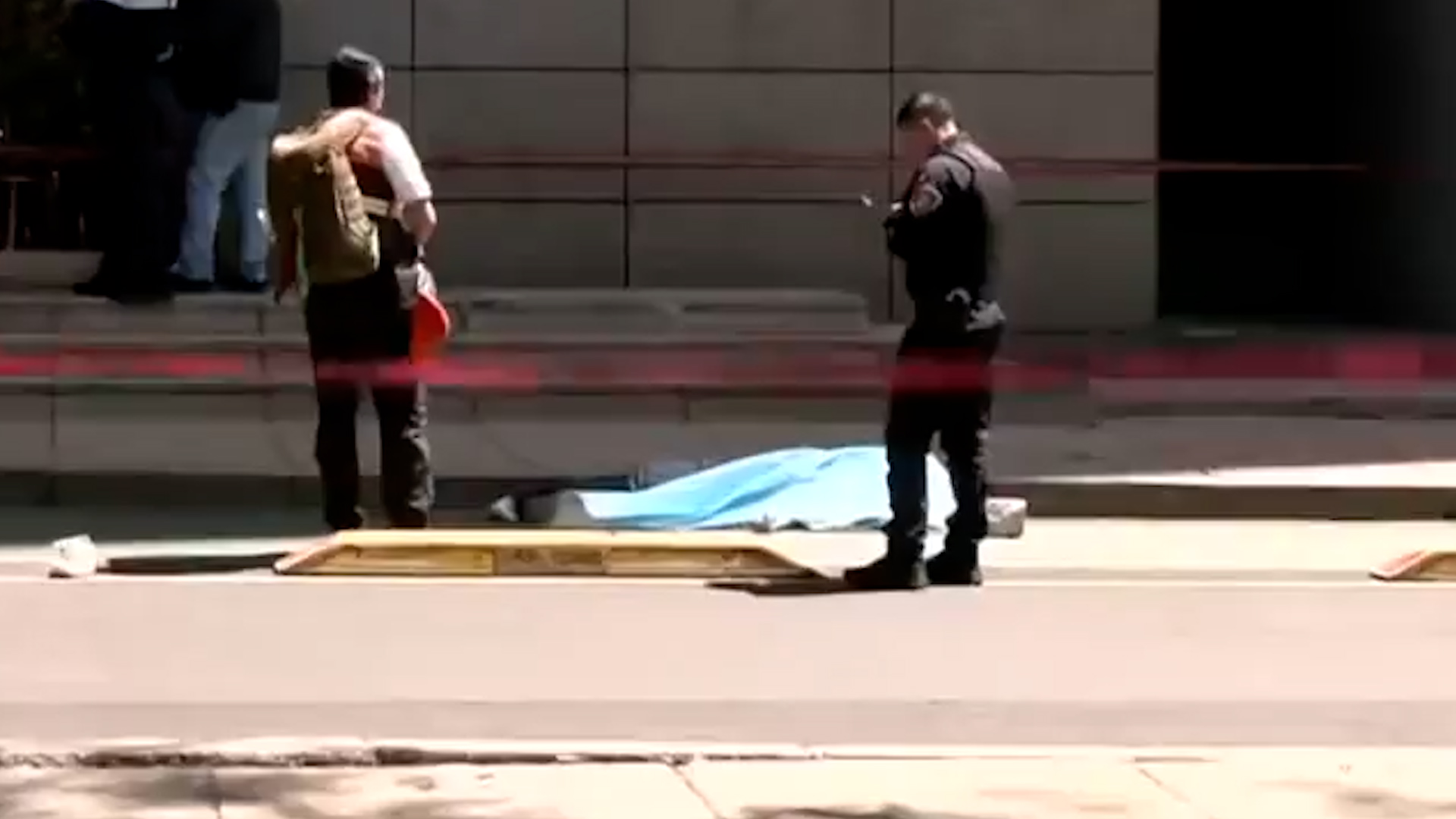 Una joven identificada como Paula Emilia Lafont murió tras caer de la Torre Reforma Latino en la CdMx. Autoridades investigan el incidente en Reforma.