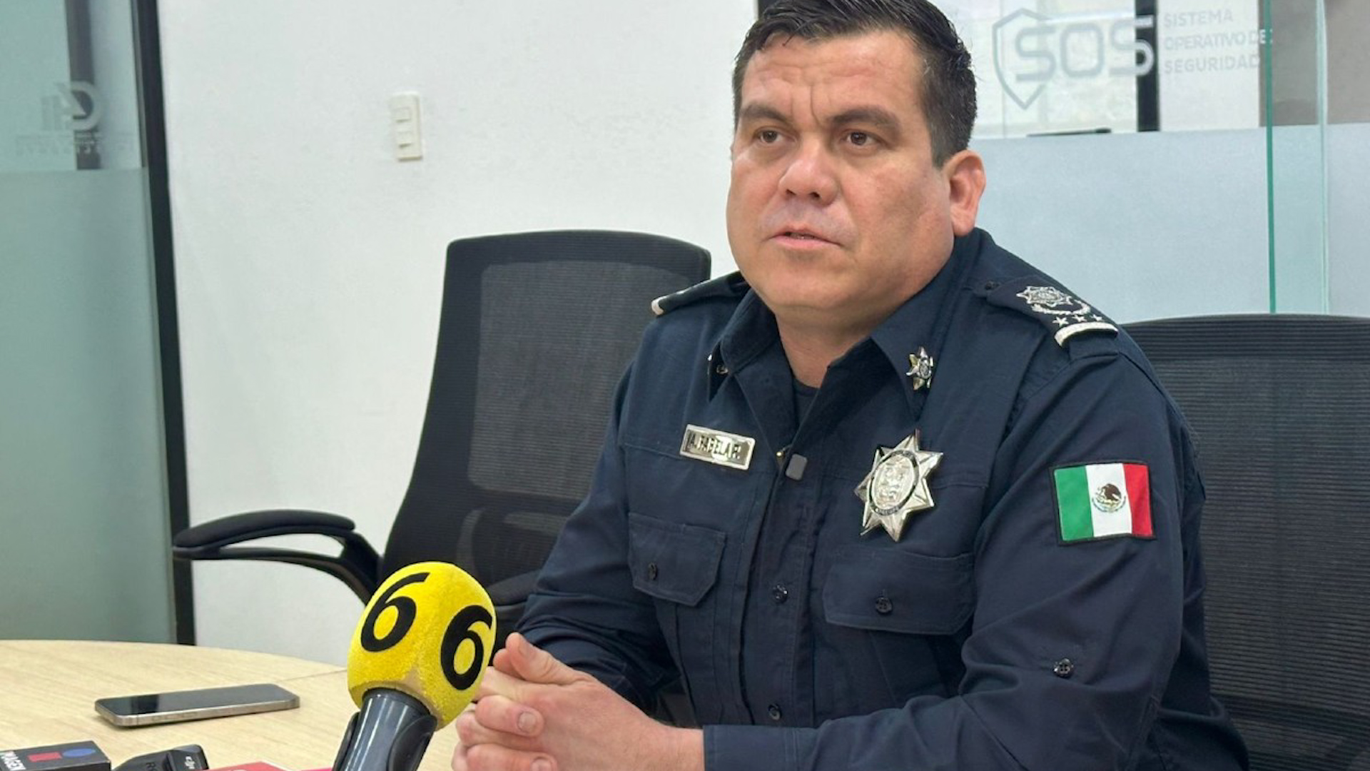 El Secretario de Seguridad de Guadalupe, Alfredo Fabela, afirma que oficiales actuaron por protocolo al abatir a un hombre con arma blanca y un menor presente.