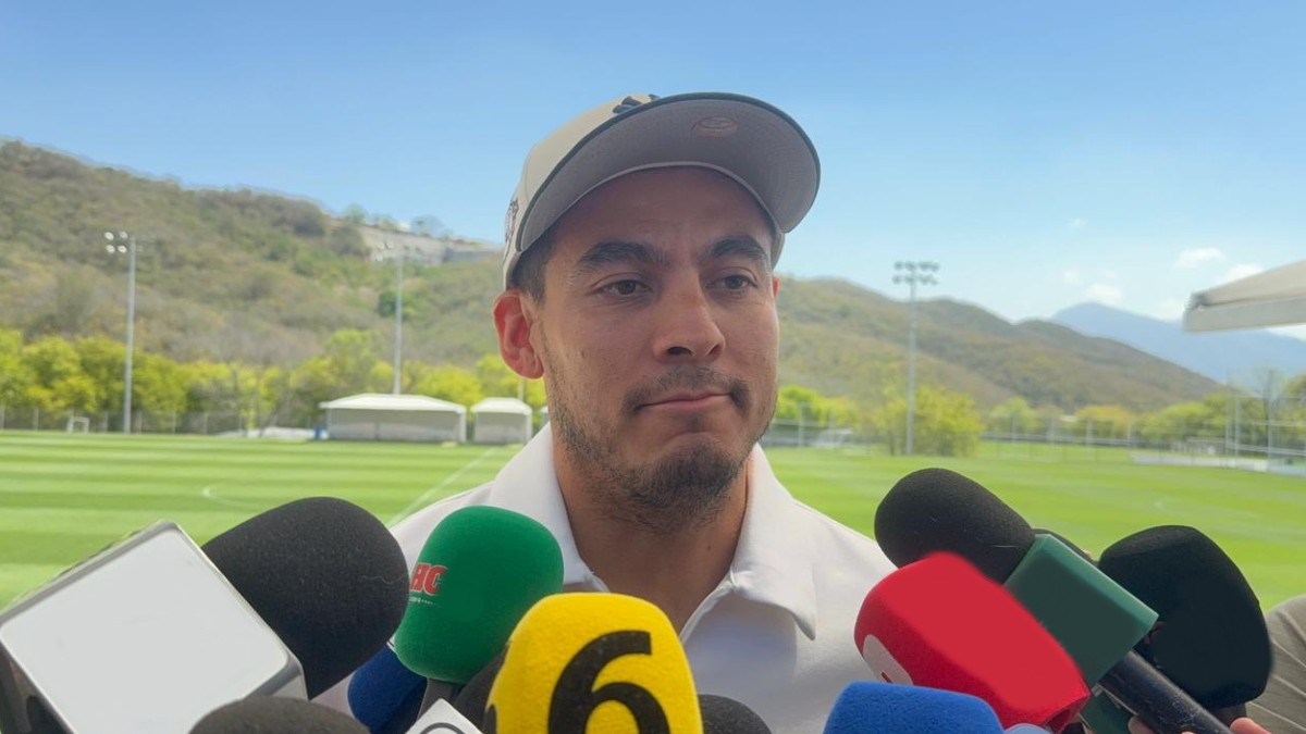 Luis 'Mochis' Cárdenas en entrevista con Rayados