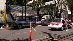 ALumnos del Colegio del Valle se manifiestan por acoso de un profesor a alumna