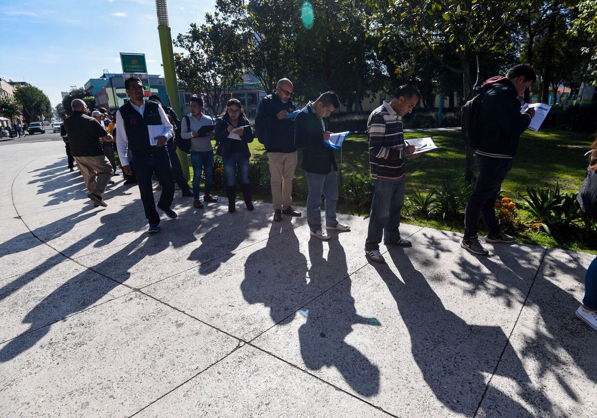 Conoce cuándo serán las ferias de empleo en Coahuila y cómo registrarte para acceder a cientos de vacantes disponibles.