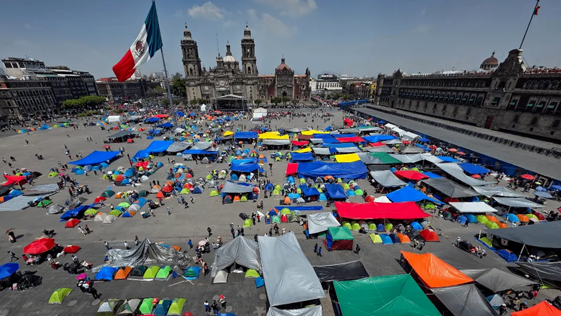 Locatarios de la zona informan que las bajas a sus negocios van desde los 40 a los 70 por ciento.