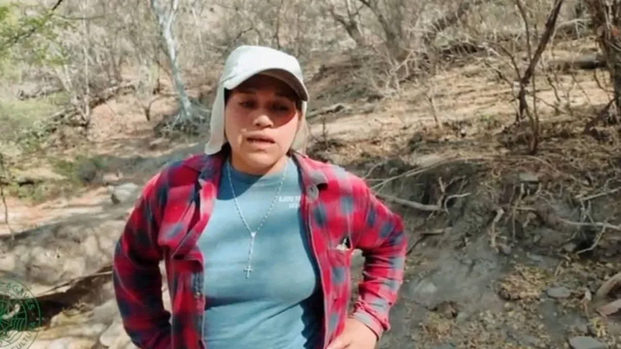 La comisariada ejidal Nazaret Cortés fue asesinada en una emboscada en San Pedro Totolápam, Oaxaca. Su hija resultó herida.