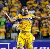Joaquim Pereira festejando un gol en el partido de Tigres vs Cincinnati.