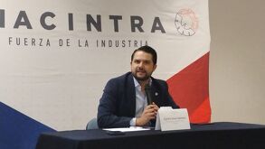 El presidente de Canacintra en Puebla, habla de la permanencia de AUDI en el estado, específicamente San José Chiapa.