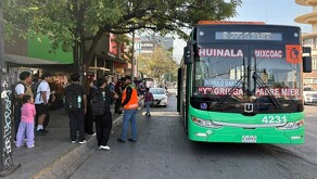 Camión de ruta urbana en Monterrey