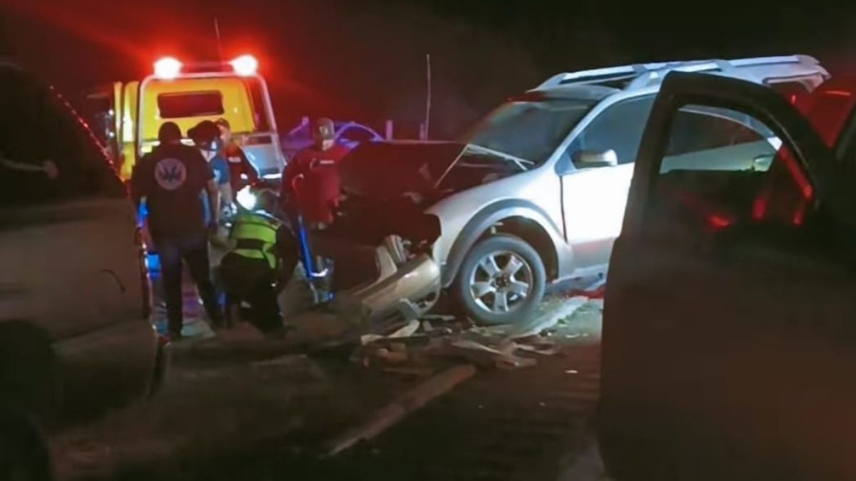 Camioneta impactada en la Torreón Saltillo