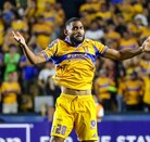 Joaquim Pereira festejando un gol en el partido de Tigres vs Cincinnati.