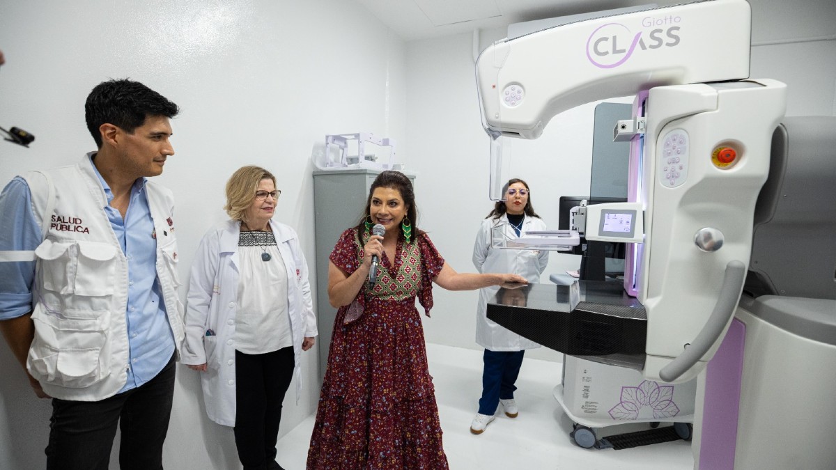 Clara Brugada presenta los nuevos aditamientos de salud con los que la Utopía de la Magdalena Mixhuca contará.