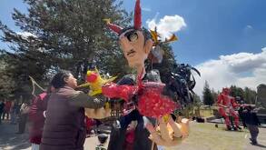 Nemesio Oseguera Cervantes, alias “El Mencho”, fue inmortalizado como un judas en el Estado de México, a través de una escultura creada por Antonio Lara Jiménez