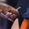 Aplicación de vacunas contra influenza en CdMx