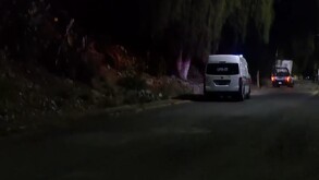 Adolescente muere al ser arrollado por un tren en la colonia La Laguna, Tlalnepantla. Presuntamente no escucho la locomotora porque traía audífonos.