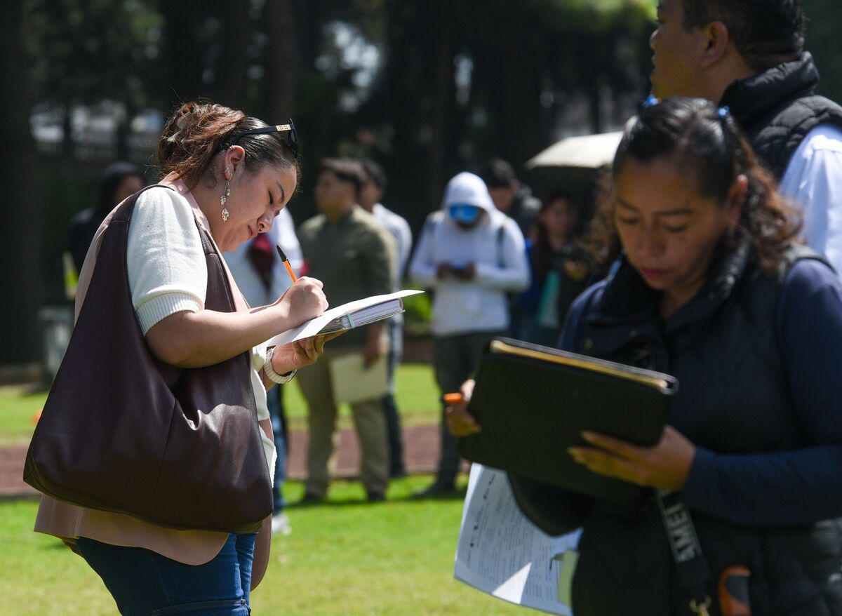 Feria laboral en Saltillo ofrecerá más de 2 mil vacantes y transporte gratuito; conoce horarios, sede y empresas participantes
