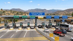 La presidenta de México anuncia que la gasolina y los peajes serán digitales este 2026