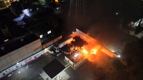 Incendio tras explosión en gasera de Chalco.