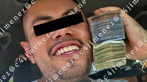 Banda poncha llantas para asaltar a cuentahabientes en el Estado de México.