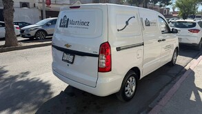 El caso fue notificado a las autoridades correspondientes para realizar los procedimientos legales, mientras que familiares permanecieron en el lugar.