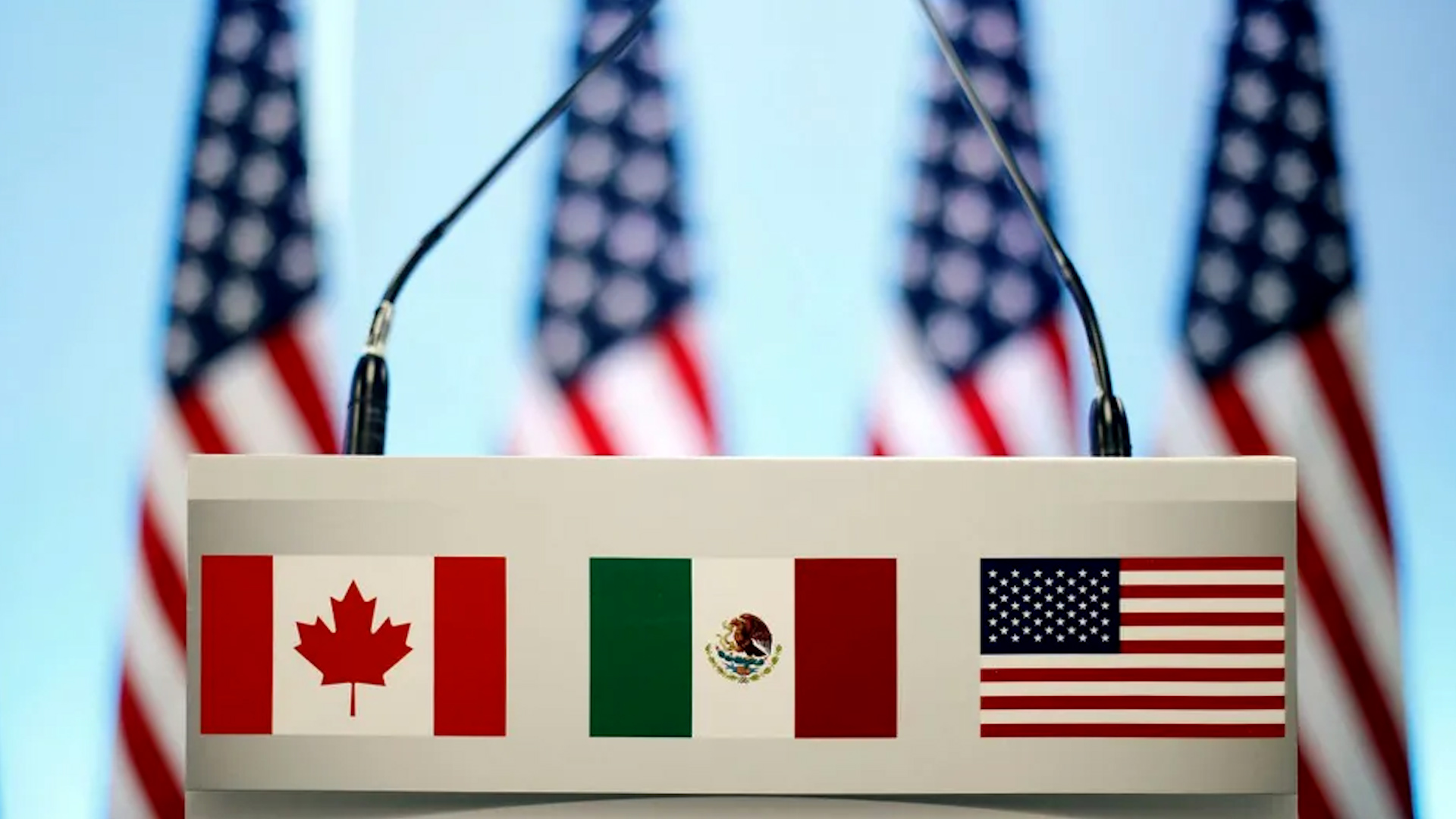 El Secretario de Economía, Marcelo Ebrard afirma que el país no pondrá aranceles a Estados Unidos.