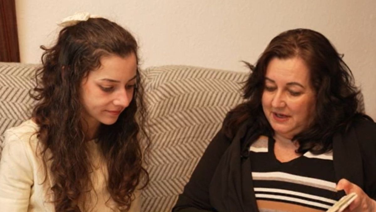 Noelia y su madre Yolanda Ramos en imagen.