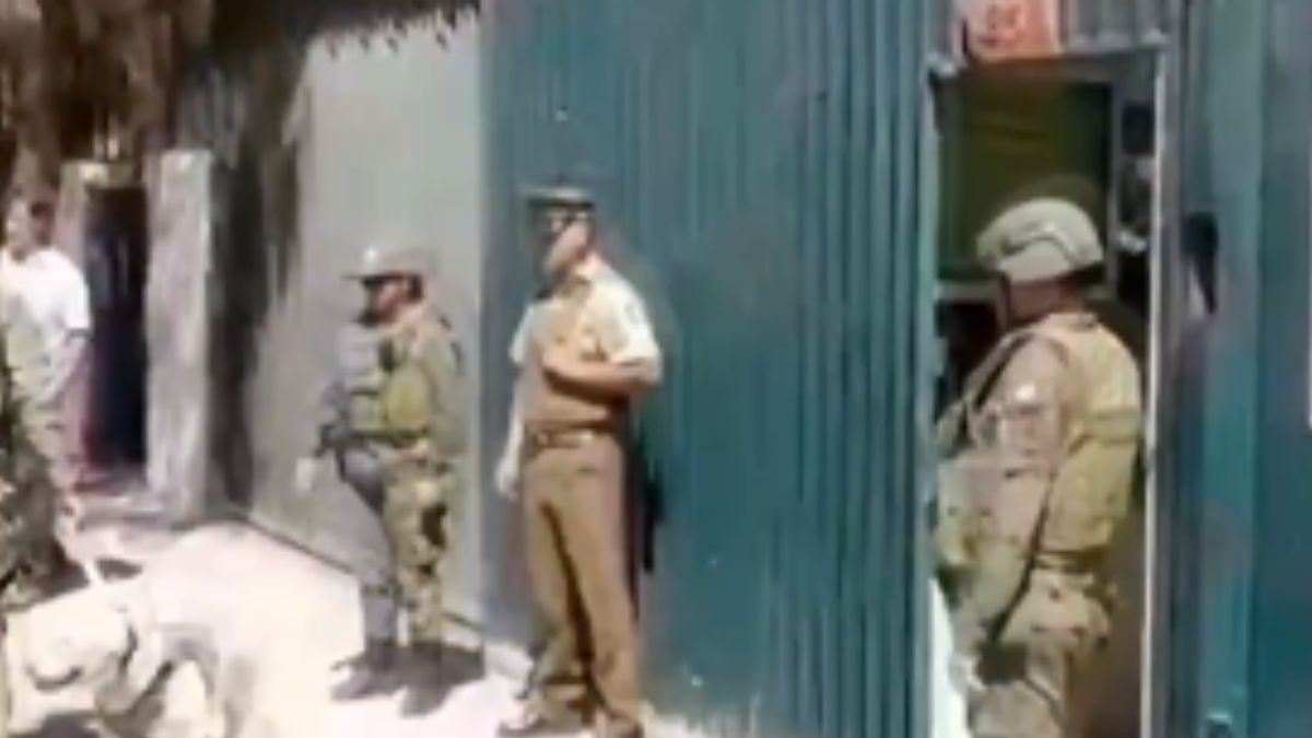 Captura video de X con soldados.