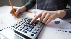 Calculadora y anotaciones administrativas