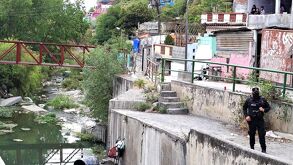 Movilización policiaca por cuerpo en Arroyo Seco