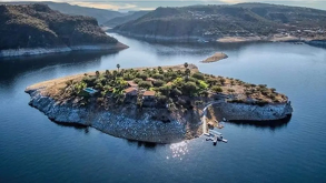 ¿Quieres ir a la playa sin salir de la ciudad? AQUÍ te damos toda la información sobre la Isla Tzibanza en Querétaro.