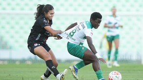Jugadoras de Santos Femenil vs San Luis en el partido de Jornada 14 del Clausura 2026