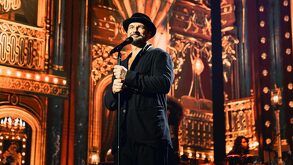 Imagen de Ricardo Arjona en el escenario de uno de sus conciertos