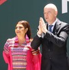 Clara Brugada y Gianni Infantino en evento