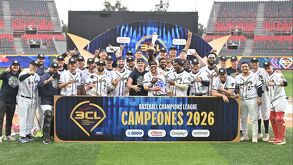 En la segunda edición, los Kane County Cougars destronaron a los campeones de la primera edición, los Diablos Rojos del México.