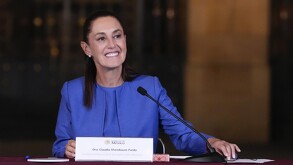 Claudia Sheinbaum recalcó en su conferencia que no está planeado regular el alcohol en los estadios.