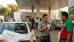 Este es el error que no debes cometer para que la gasolina sea deducible de impuestos
