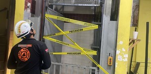 Falla en elevador en Central de Abastos en San Nicolás de los Garza.