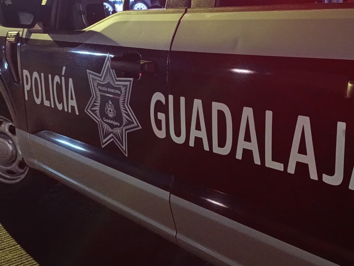 Conductor recibe disparo en intento de robo de camioneta en la colonia Oblatos de Guadalajara