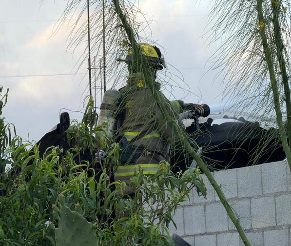 Las familias afectadas solicitaron apoyo de la ciudadanía, principalmente con ropa, despensa, materiales de construcción, camas y cualquier otro recurso.