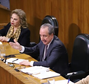 Carlos Garza Ibarra, secretario de Finanzas y Tesorero Estatal