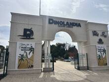 Conoce los horarios de Dinolandia en Ramos Arizpe y por qué es una opción gratuita ideal para disfrutar en familia.