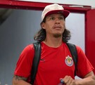Rubén González, jugador de Chivas, llegando al estadio del Guadalajara.