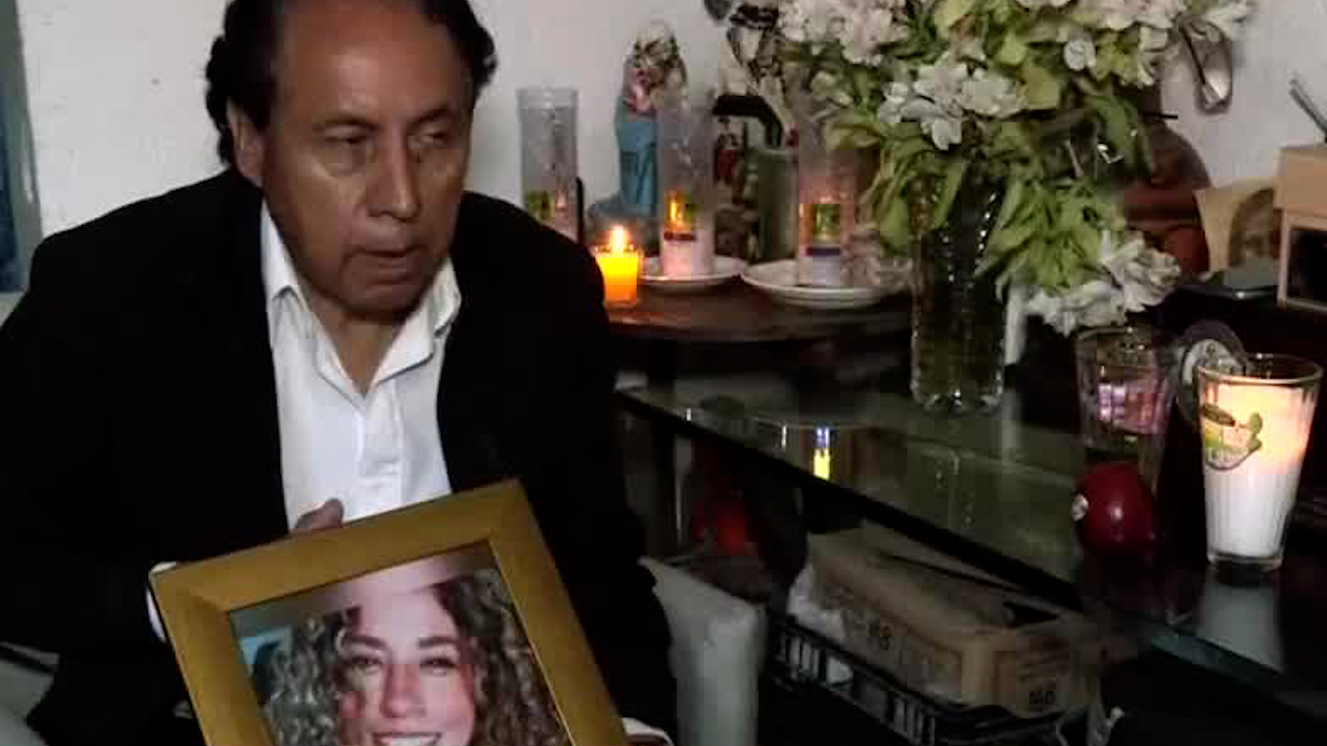 Tras la muerte de una mujer en calles de Xochimilco, familiares piden a las autoridades que se creen medidas para evitar accidentes de este tipo.