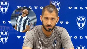 Nico Sánchez en conferencia de prensa con Rayados.