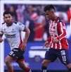 Aficionados de Chivas y Atlas pelearon antes del Clásico Tapatío amistoso en Estados Unidos.