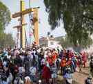Representación de la crucifixión de Cristo en Iztapalapa